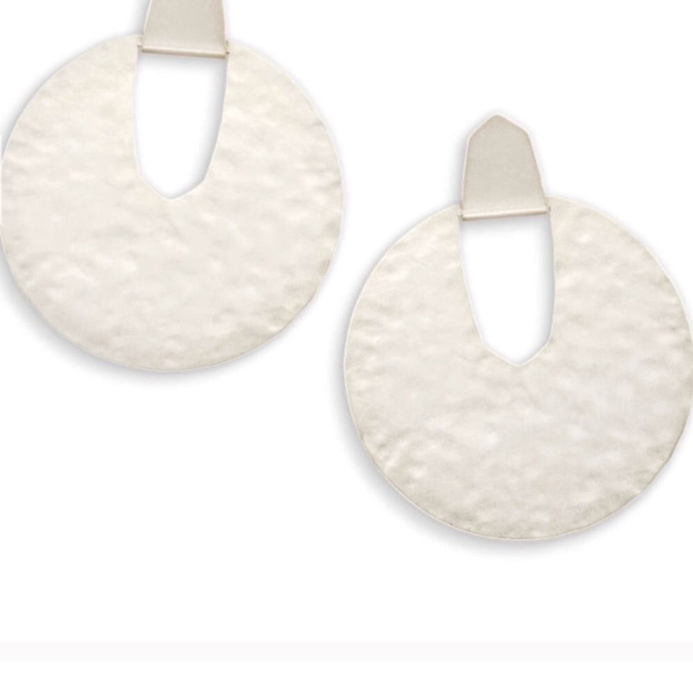 Kendra Scott • Diane Statement Earrings • Silver - Picture 1 of 6